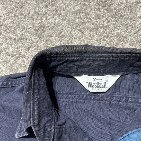 Woolrich Vintage Mens Sz M Distressed Long Sleeve Navy Button-Up Shirt - Picture 3 of 9